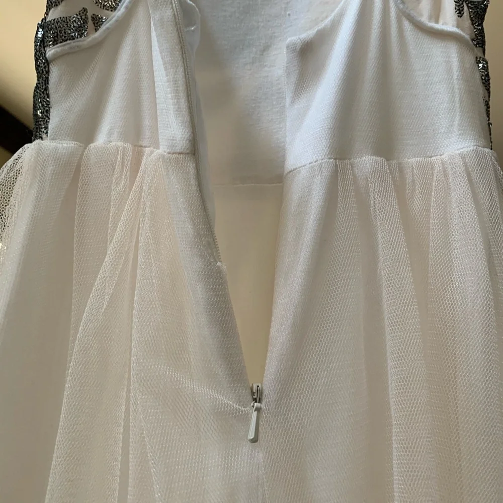Girls Bardot junior high low dress - Picture 3 of 14
